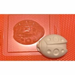 Alternative view of Czech Beads Exclusive Moule 1pc Coccinelle Insecte Coléoptère Des Animaux En Plastique Fabrication De Savon De Cire Chocolat Gyp