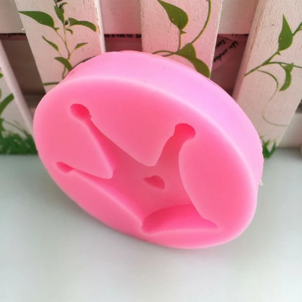 Czech Beads Exclusive Moule La Petite Princesse De La Couronne D'Anniversaire, 3D En Silicone De Chocolat Savon Gâteau, Fondant 5 Czech Beads Exclusive Moule La Petite Princesse De La Couronne D'Anniversaire, 3D En Silicone De Chocolat Savon Gâteau, Fondant – Image 5