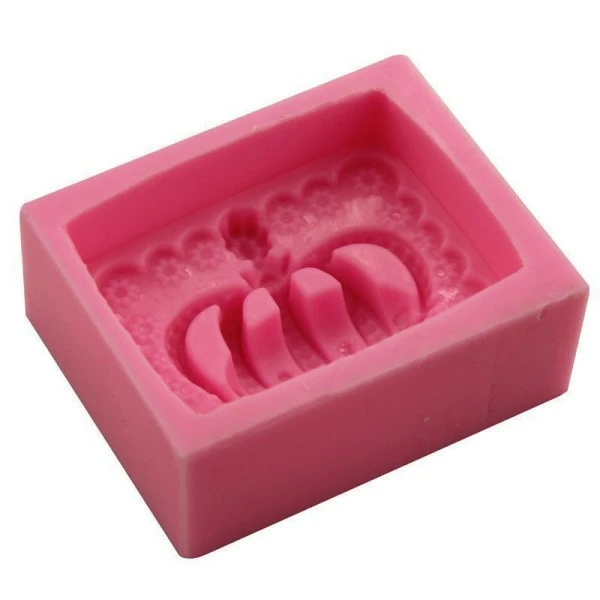 Czech Beads Exclusive Moule Couronne Royale De La Reine Rectangle, 3D En Silicone De Chocolat Savon Gâteau, Fondant Gâteau, L'Ar 2 Czech Beads Exclusive Moule Couronne Royale De La Reine Rectangle, 3D En Silicone De Chocolat Savon Gâteau, Fondant Gâteau, L'Ar – Image 2